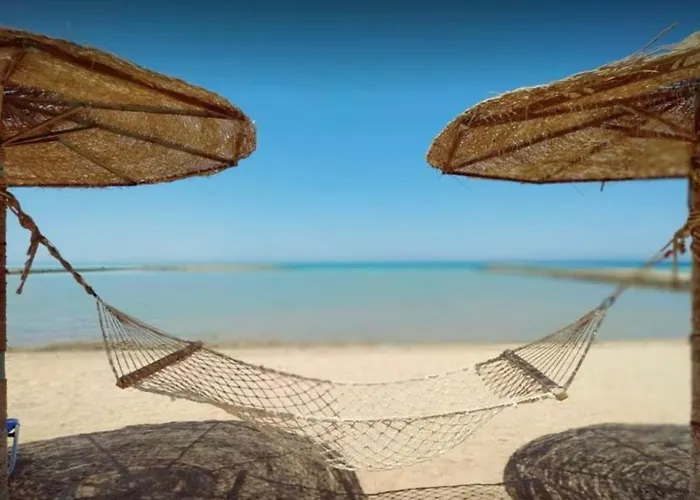 Cozy Seaside 1br B4 In Turtles - * Hurghada